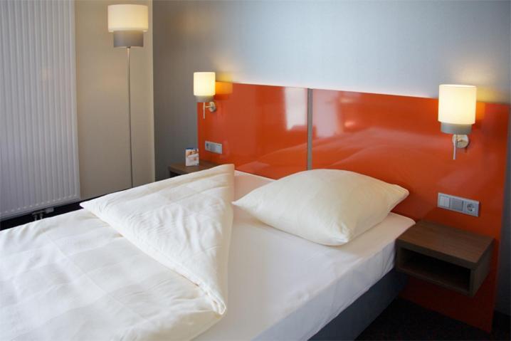 Iq-Hotel Ульм Екстер'єр фото