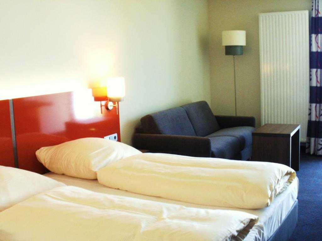 Iq-Hotel Ульм Екстер'єр фото