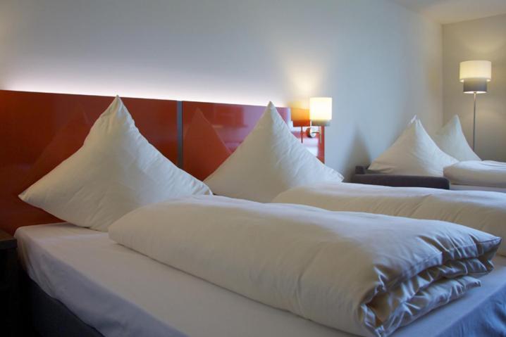 Iq-Hotel Ульм Номер фото
